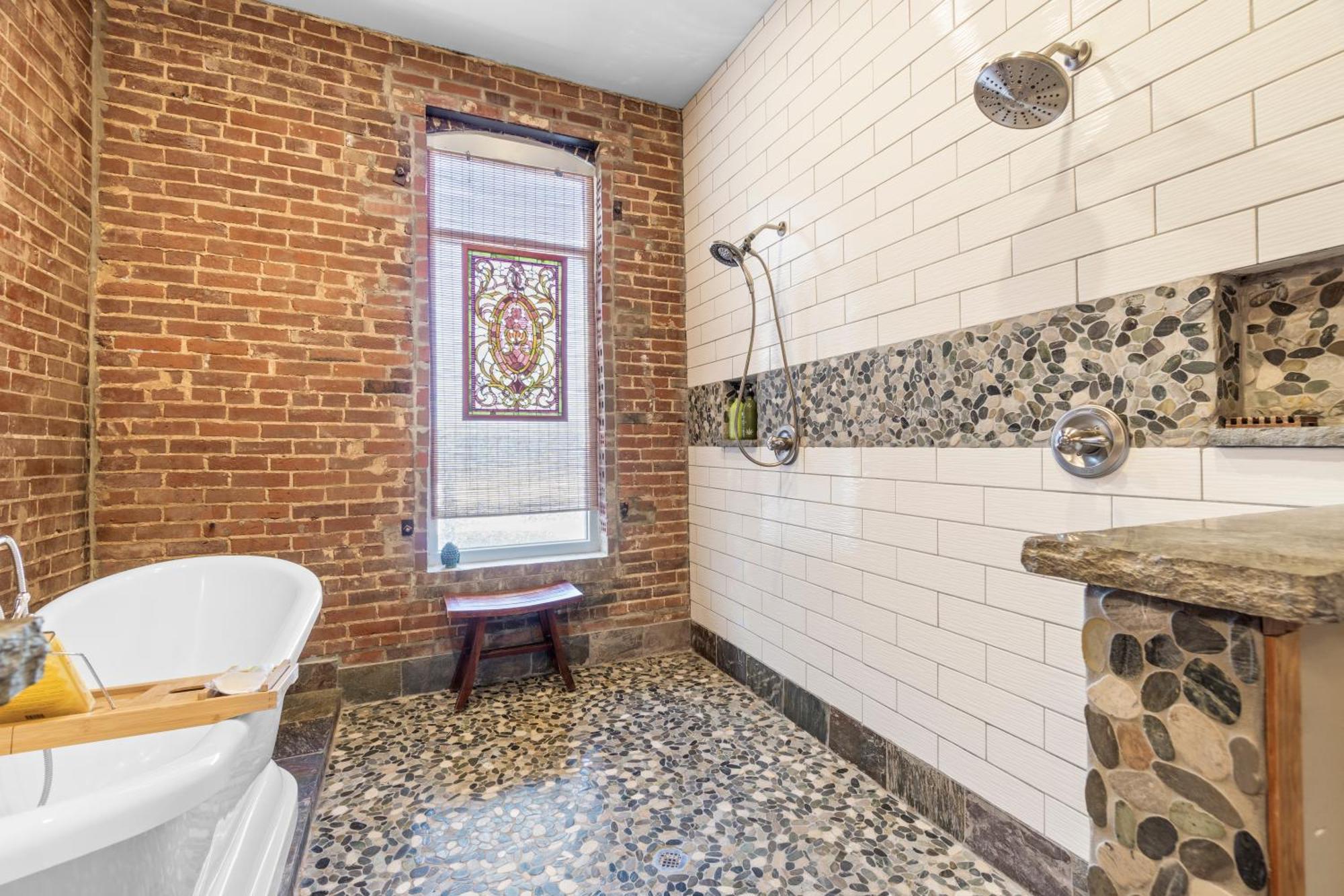 Downtown Loft Amazing Bath Tub & Shower #9 Perryville Exterior foto
